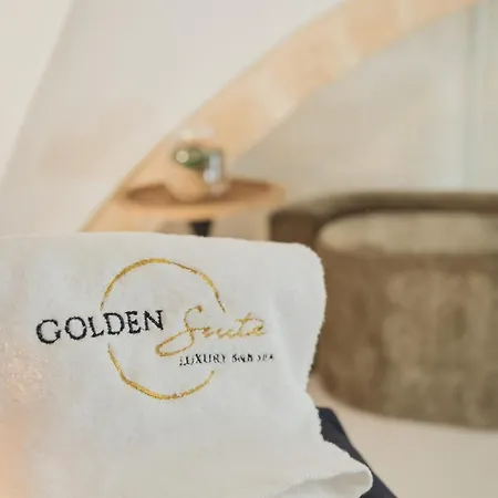 Golden Apartment